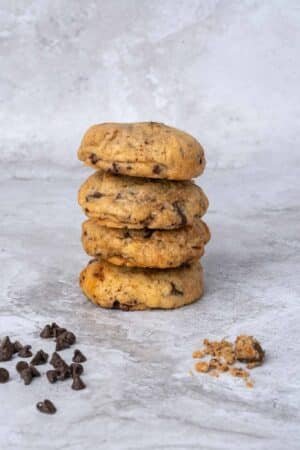 cookie végan avec des pépites de chocolat noir